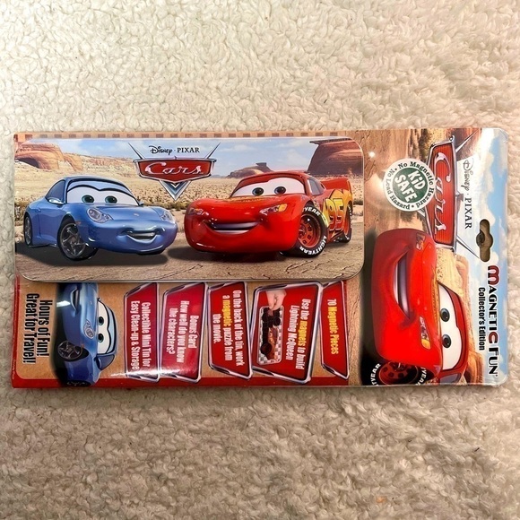 Disney Pixar "Cars" Collector's Edition Magnet Fun Play Kit - Picture 2 of 5